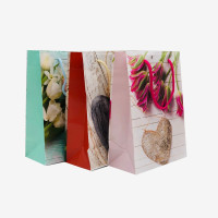 Подарочный пакет Сердечко – бумажный пакет, упаковка для подарков,  романтический подарок